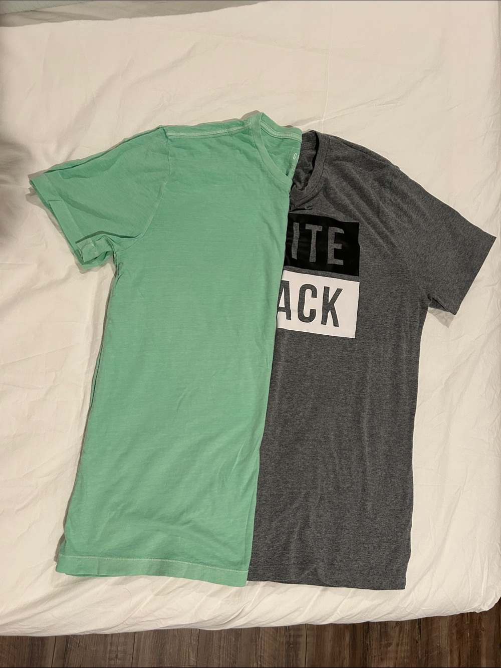 Men's Two Crew Tees Bundle(M)